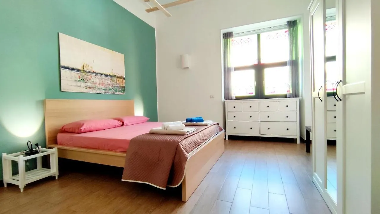 Casa Vacanza San Crispino, Boccetta. contacts